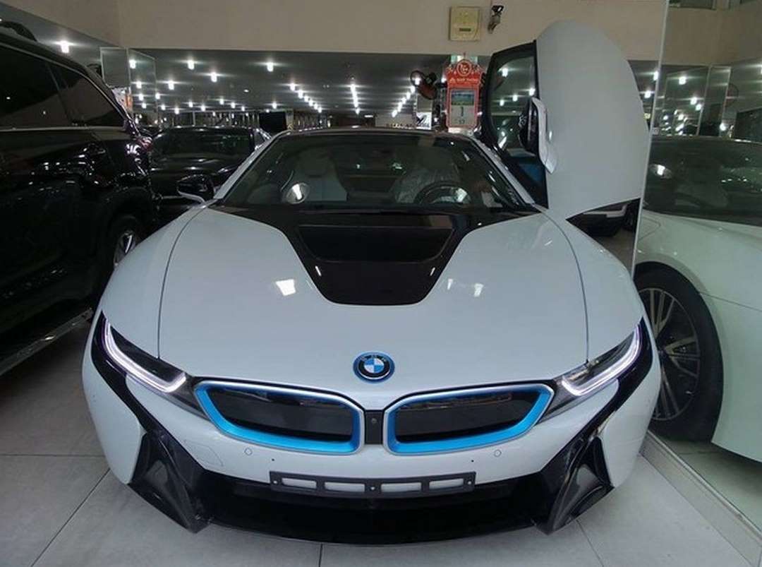 BMW i8 – mốt mới của giới chơi xe Việt Nam