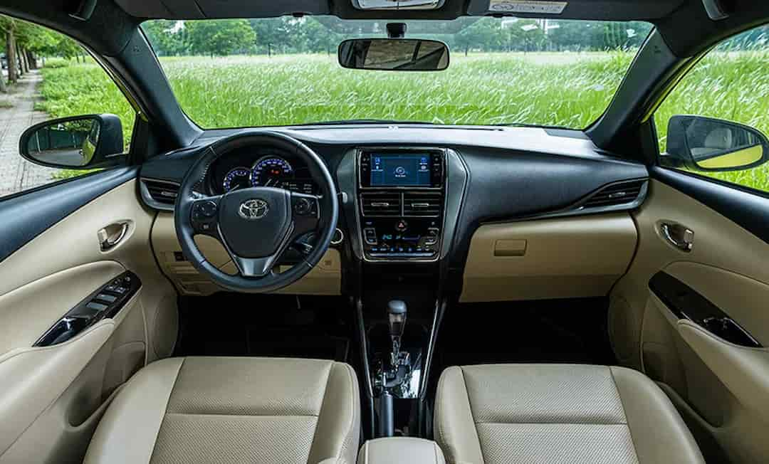 Đánh giá nội thất Toyota Yaris 2022