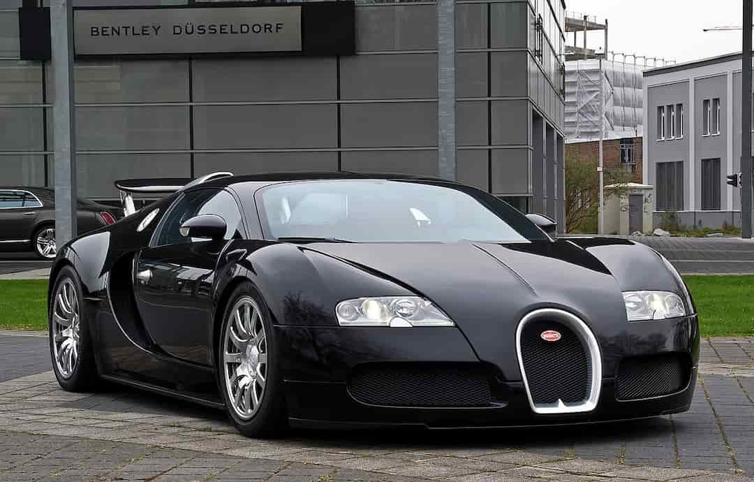 Những điều cần lưu ý khi sử dụng Xe Bugatti Veyron