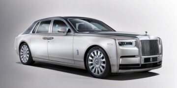 Toàn bộ quá trình lắp đặt của Roll royce đều được thực hiện thủ công