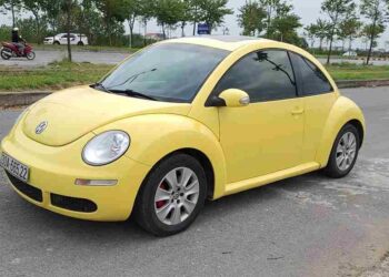 Mẫu xe Volkswagen beetle dune được bày bán ở thị trường Việt Nam