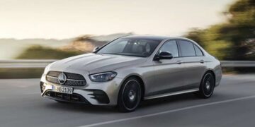 đánh giá Mercedes-Benz E