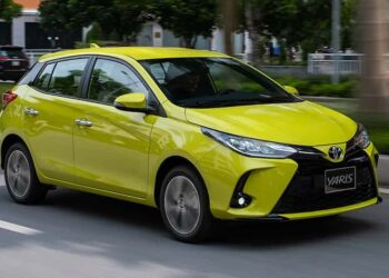 Toyota Yaris 2022: Giá xe lăn bánh & đánh giá thông số kỹ thuật (12/2022)