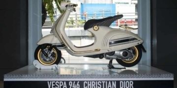 Vespa 946 Christian Dior 2022: thông số, giá bán, trả góp