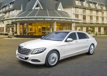 Tổng hợp đánh giá xe maybach s400 chi tiết nhất