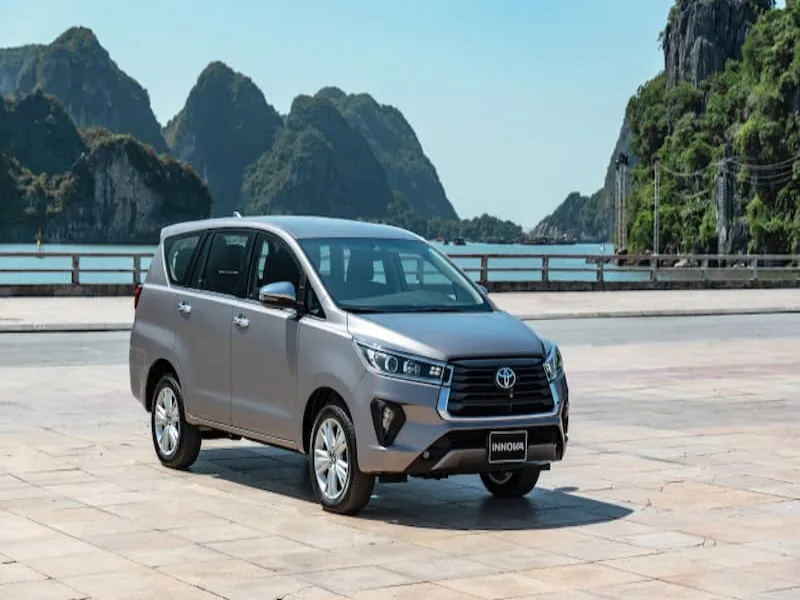 Có nhiều yếu tố khiến giá xe Toyota 7 chỗ khác nhau